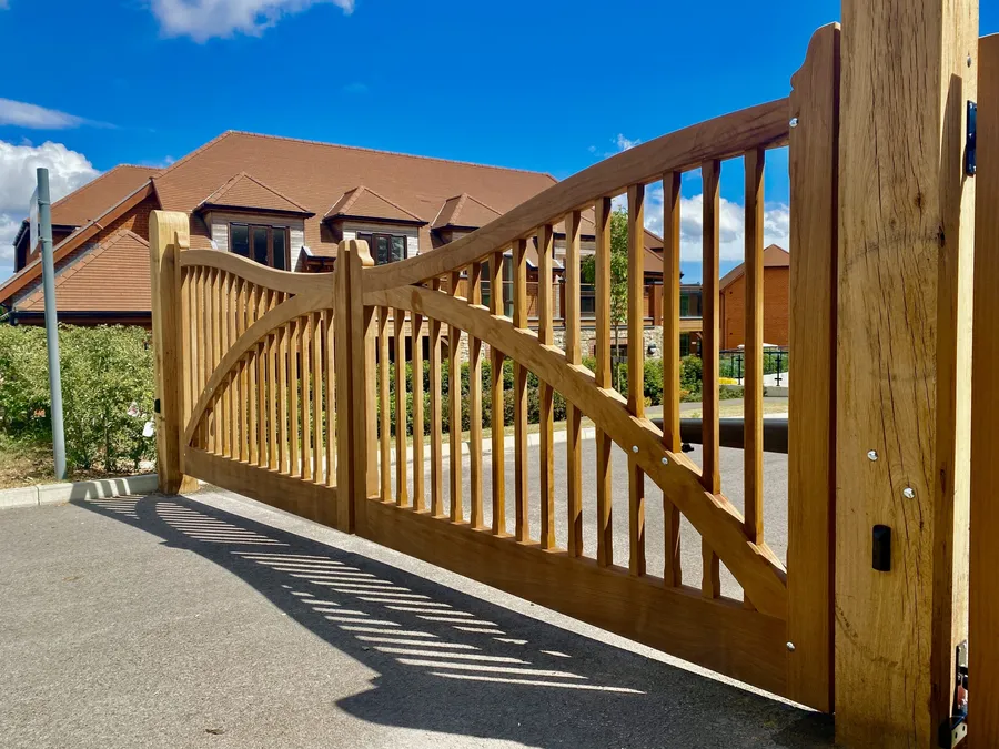Iroko Kimpton Design Curved Top Gates
